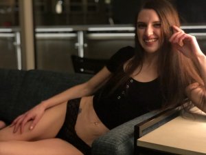 Yanira free sex in Lackawanna New York